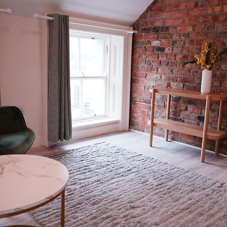 Spire Entire Attic Apartment No Kitchen Dublin Exterior photo